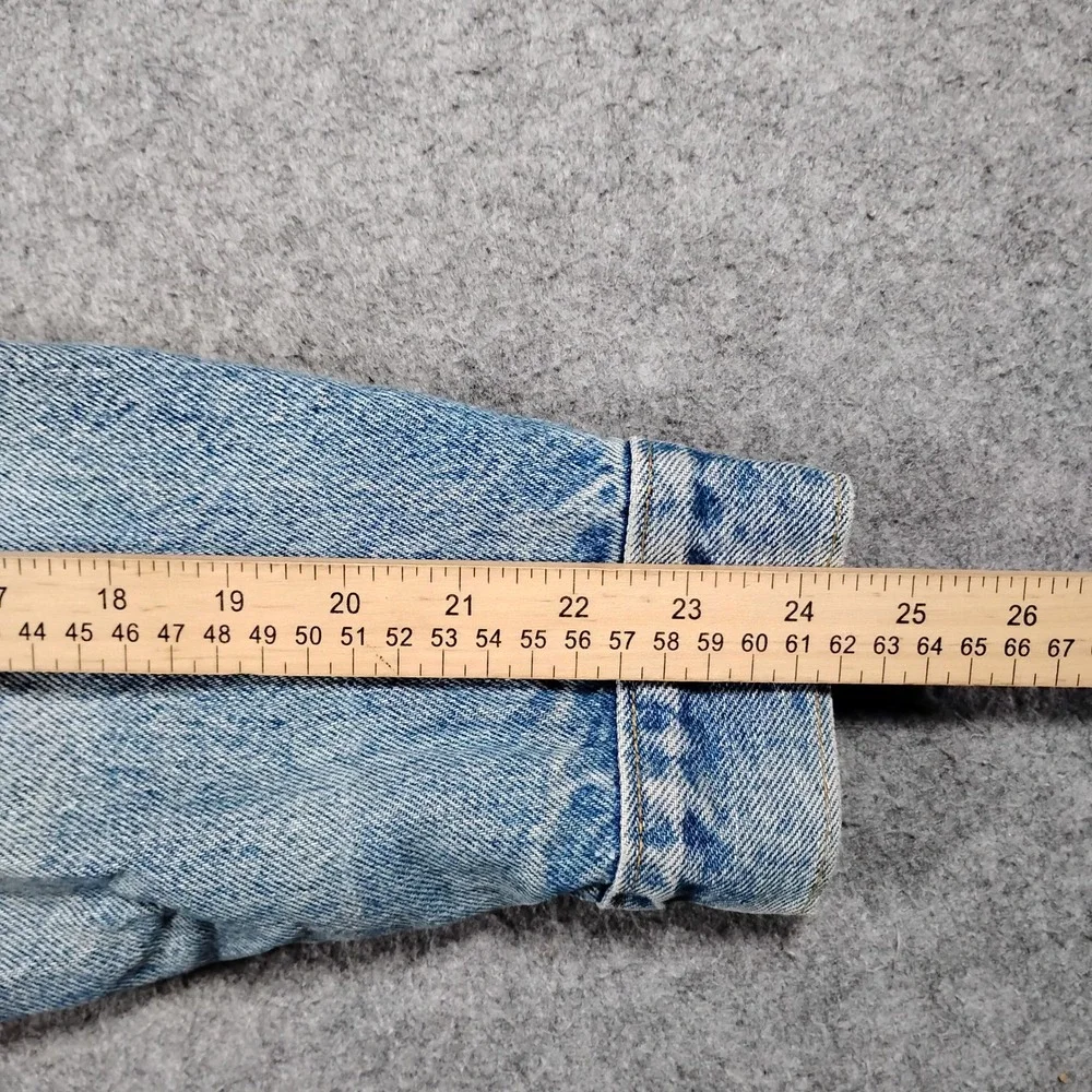 Vintage Levis 70506 0216 Mens Light Wash Denim Trucker Jacket Made in USA 42R